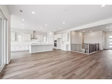 24720 E 36th Ave, Aurora, CO 80019 photo 6