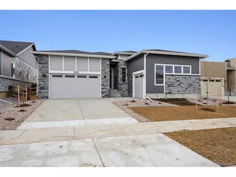 24720 E 36th Ave, Aurora, CO 80019