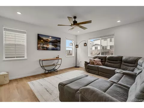 27922 E Glasgow Pl, Aurora, CO 80016 photo 10