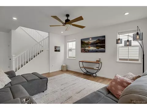 27922 E Glasgow Pl, Aurora, CO 80016 photo 11
