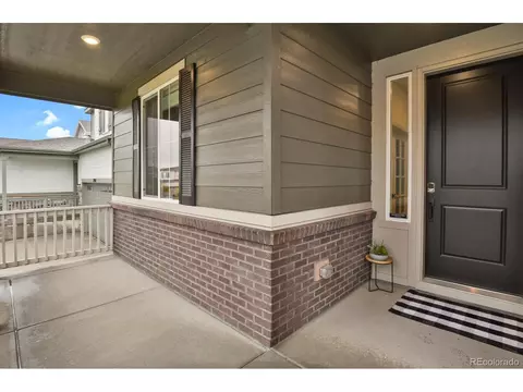 27922 E Glasgow Pl, Aurora, CO 80016 photo 3