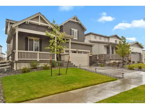 27922 E Glasgow Pl, Aurora, CO 80016 photo 2