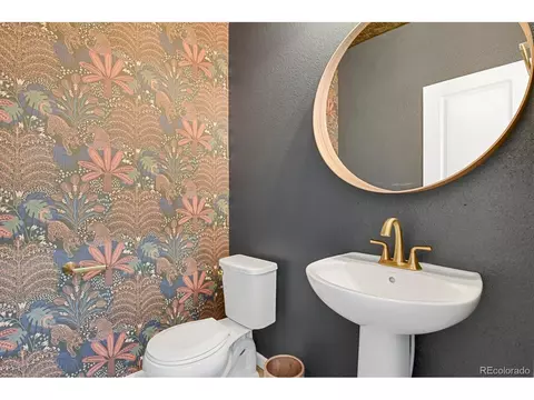 27922 E Glasgow Pl, Aurora, CO 80016 photo 9