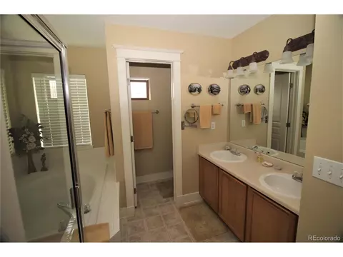 19222 E Adriatic Pl, Aurora, CO 80013 photo 25