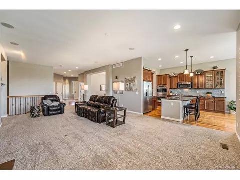 15212 Willow Dr, Thornton, CO 80602 photo 4