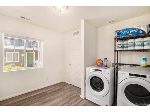 18677 E 53rd Ave, Denver, CO 80249 photo 18
