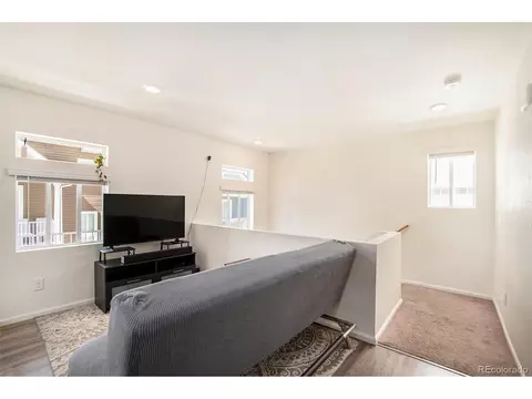 18677 E 53rd Ave, Denver, CO 80249 photo 8
