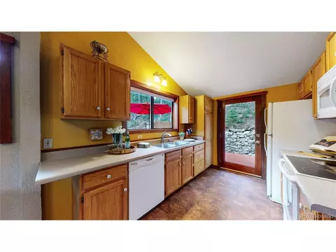 604 Castlewood Dr, Evergreen, CO 80439 photo 9