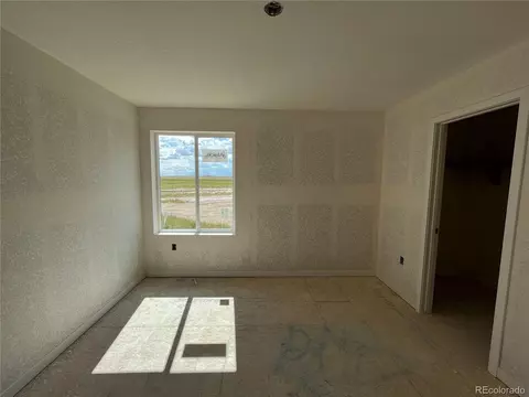 46521 Orchard Dr, Bennett, CO 80102 photo 9