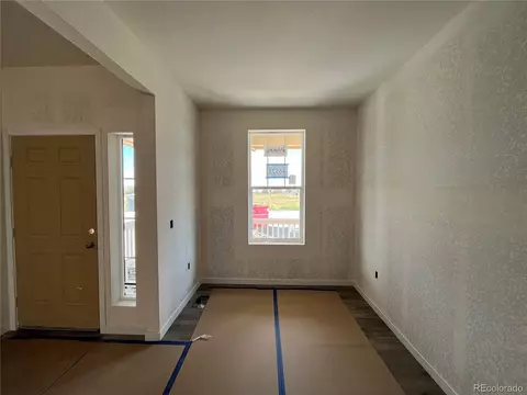 46521 Orchard Dr, Bennett, CO 80102 photo 5