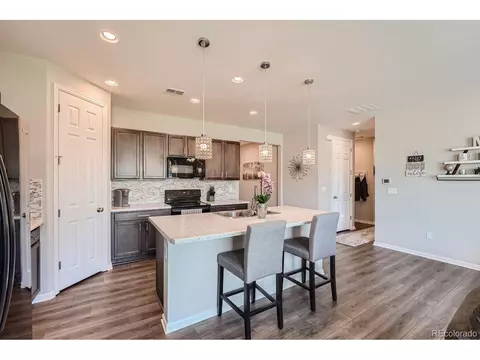 22335 E Mansfield Pl, Aurora, CO 80018 photo 8