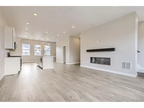 10101 E 62nd Ave, Denver, CO 80238 photo 7