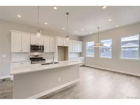 10101 E 62nd Ave, Denver, CO 80238 photo 8