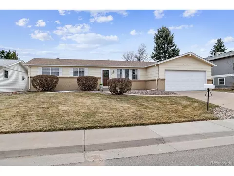 4262 E Peakview Cir, Centennial, CO 80121