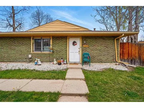 12458 E Kansas Pl, Aurora, CO 80012