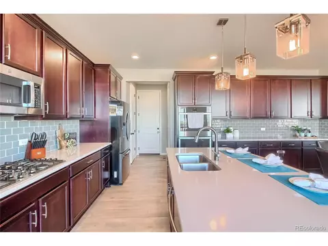 27933 E 9th Dr, Aurora, CO 80018 photo 9