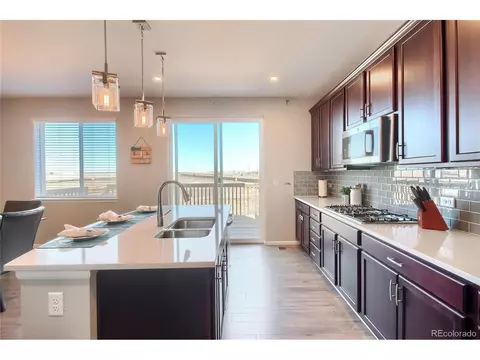 27933 E 9th Dr, Aurora, CO 80018 photo 12