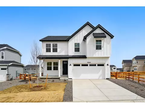 39682 Penn Rd, Elizabeth, CO 80107