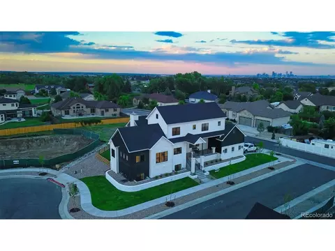 8215 W Tennessee Ct, Lakewood, CO 80226