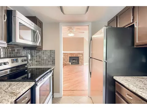 12152 E 2nd Dr, Aurora, CO 80011 photo 12