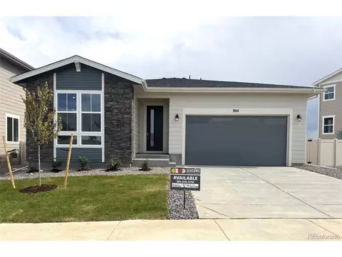 304 W Owen Ave, Keenesburg, CO 80643