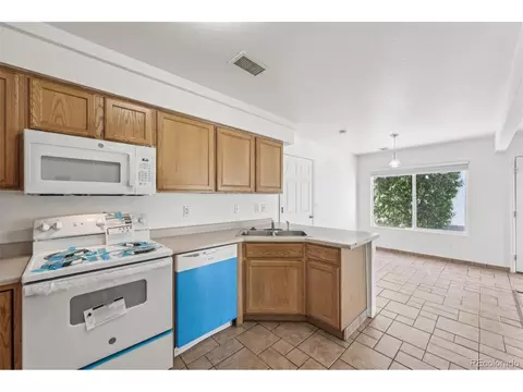 21562 E 47th Ave, Denver, CO 80249 photo 24