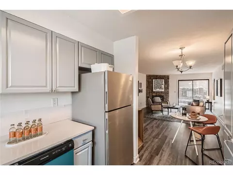 324 Wright St #102, Lakewood, CO 80228 photo 3