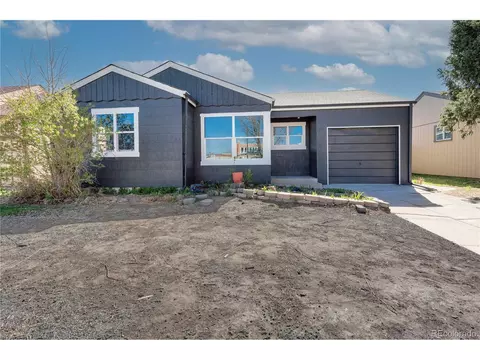 1224 Kingston St, Aurora, CO 80010