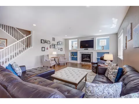 7595 S Quantock Ct, Aurora, CO 80016 photo 5