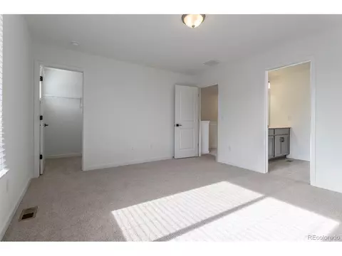 27713 E 1st Pl, Aurora, CO 80018 photo 11