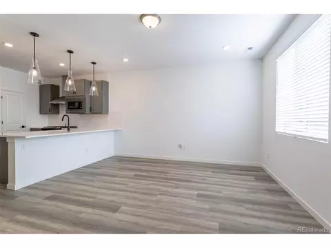 27713 E 1st Pl, Aurora, CO 80018 photo 5