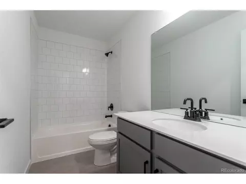 27713 E 1st Pl, Aurora, CO 80018 photo 17