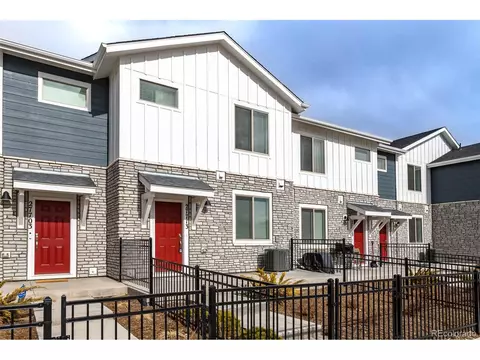 27713 E 1st Pl, Aurora, CO 80018