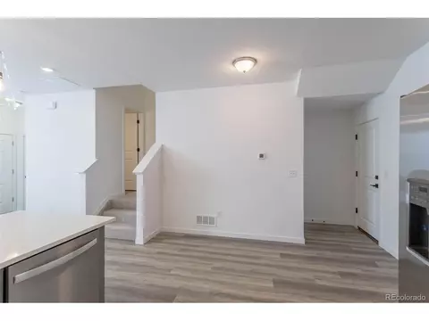 27713 E 1st Pl, Aurora, CO 80018 photo 8