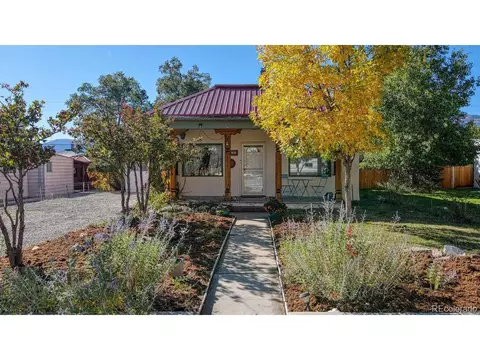 317 Park Ave, Salida, CO 81201
