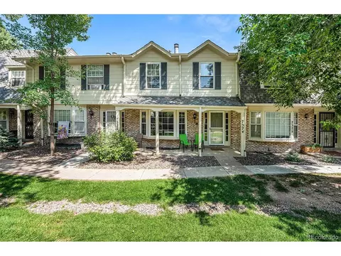 7524 S Cove Cir, Centennial, CO 80122