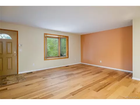 7646 Concord Dr, Boulder, CO 80301 photo 2