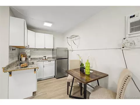 Kitchen - 7682 Jay Ct, Arvada, CO 80003 photo 3 of 4