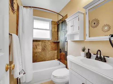 5225 Beech St, Arvada, CO 80002 photo 17