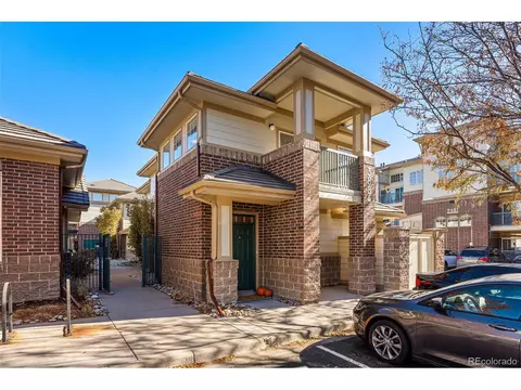 3884 S Dallas Cir #201, Aurora, CO 80014