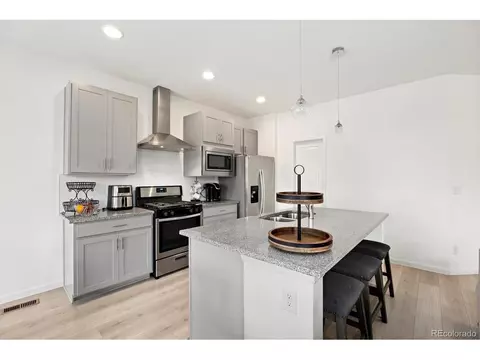 26878 E Maple Ave, Aurora, CO 80018 photo 10