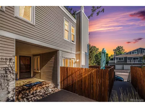 1050 S Monaco Pkwy #52, Denver, CO 80224