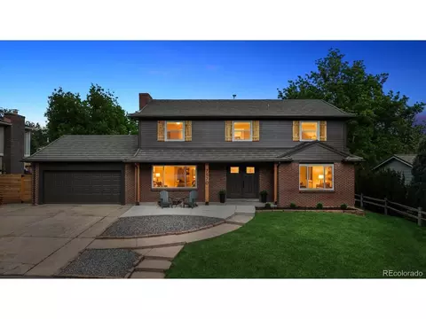 7570 S Reed Ct, Littleton, CO 80128