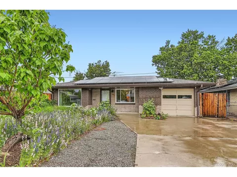 6051 Ivanhoe St, Commerce City, CO 80022