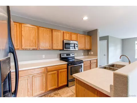 19346 E Lasalle Pl, Aurora, CO 80013 photo 13