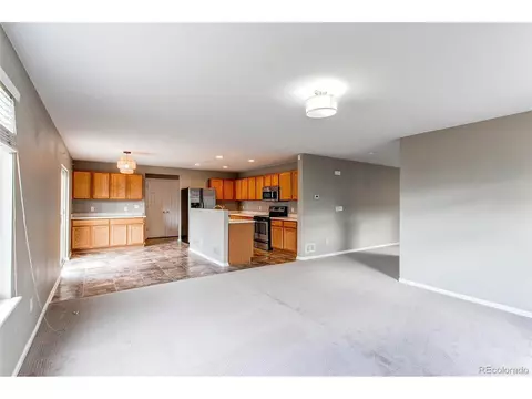 19346 E Lasalle Pl, Aurora, CO 80013 photo 8