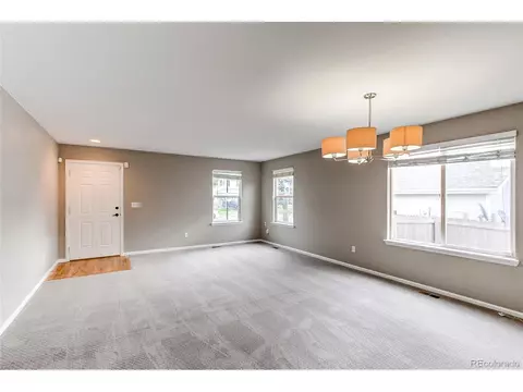19346 E Lasalle Pl, Aurora, CO 80013 photo 5