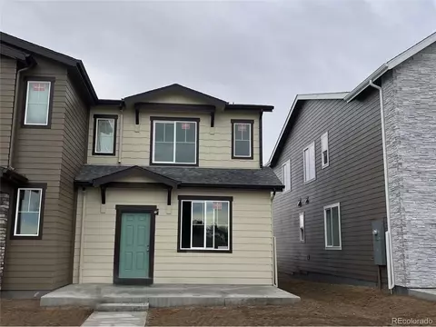 2403 Harlequin Pl, Johnstown, CO 80534