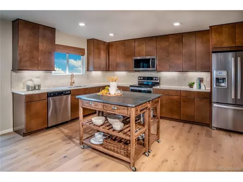 21598 E 61st Dr, Aurora, CO 80019 photo 2