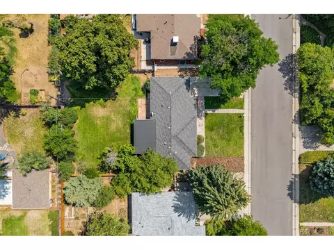 View/Area - 4925 E Atlantic Pl, Denver, CO 80222 photo 3 of 5